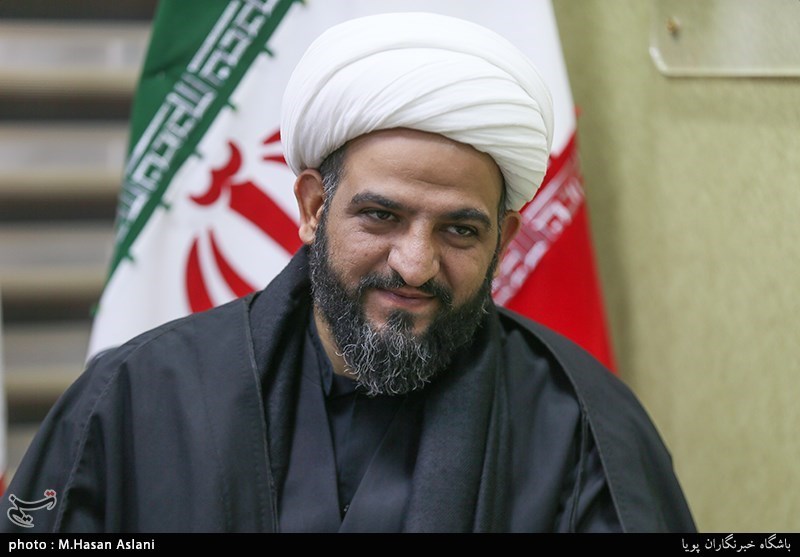 حاج آقا بی آزار تهرانی